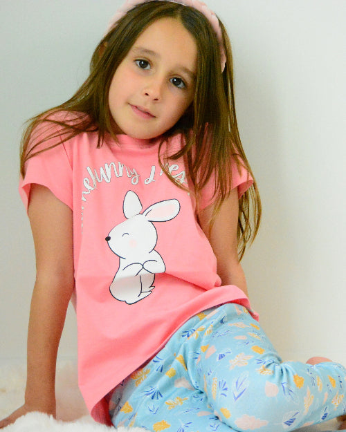 100% Organic Cotton Somebunny Loves Me T-Shirt